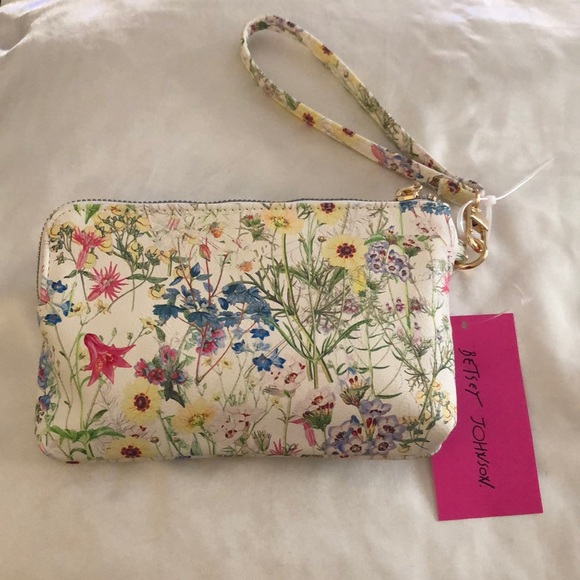 Betsey Johnson White Floral Faux Leather Double Zip Wristlet Pouch NWT - Picture 6 of 16